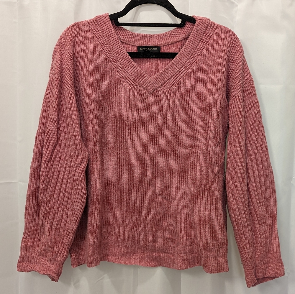 Banana Republic Pink V-neck Wool Sweater | S
